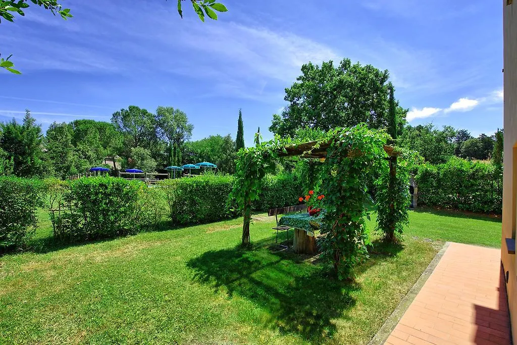 Villa Picchio By Posarellivillas Volterra 0*,