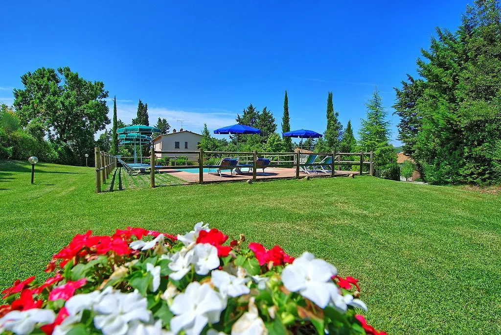 Villa Picchio By Posarellivillas Volterra Italy